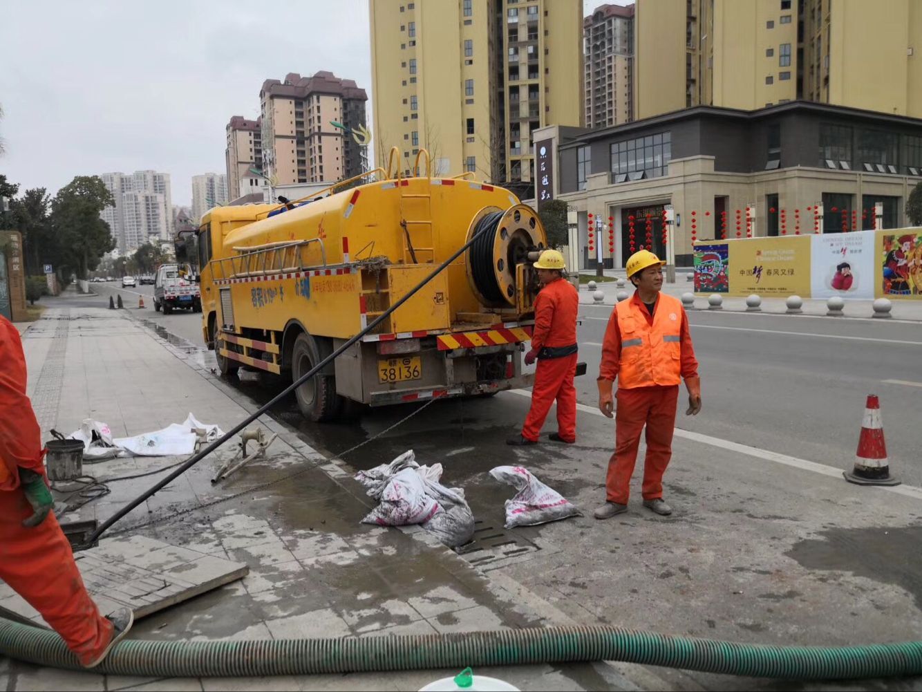 白朗排污管道清淤-管道清洗