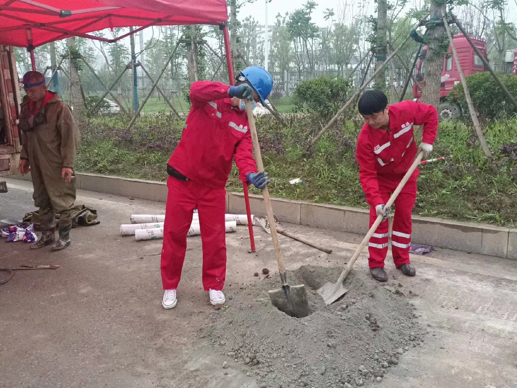 白朗管道疏通哪家好】及时进行市政管道清淤