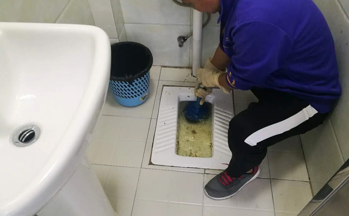 白朗疏通蹲坑